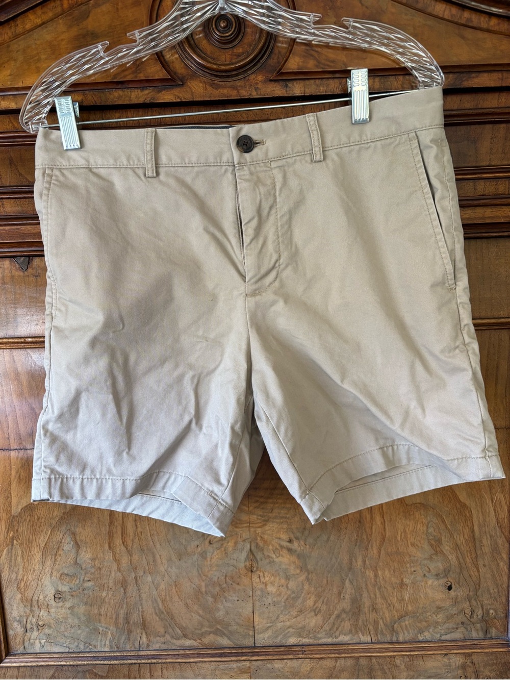 Club Monaco Baxter Men's Khaki Chino Shorts Flat Front Preppy Classic Size 30
